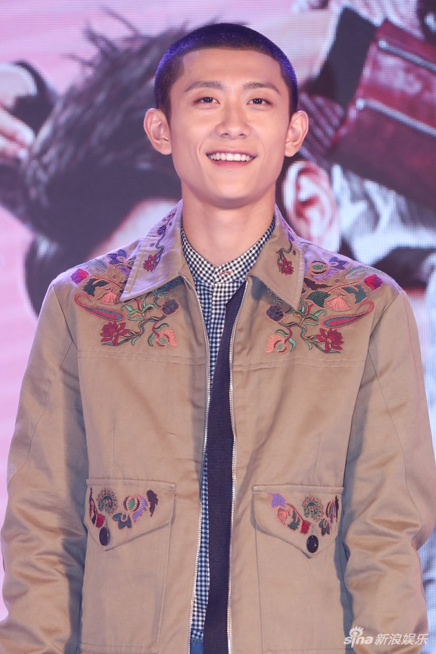 张一山接受采访