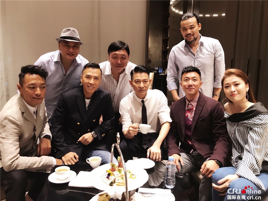 组图:型男大pk!刘德华甄子丹刘浩龙王晶同框合影_高清图集_新浪网