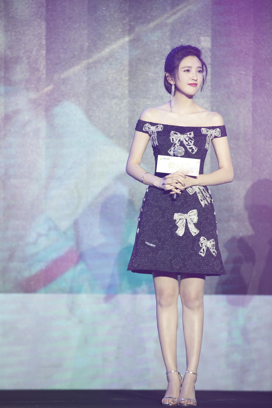 《独步天下》办开播发布会 林峯"坐揽"唐艺昕