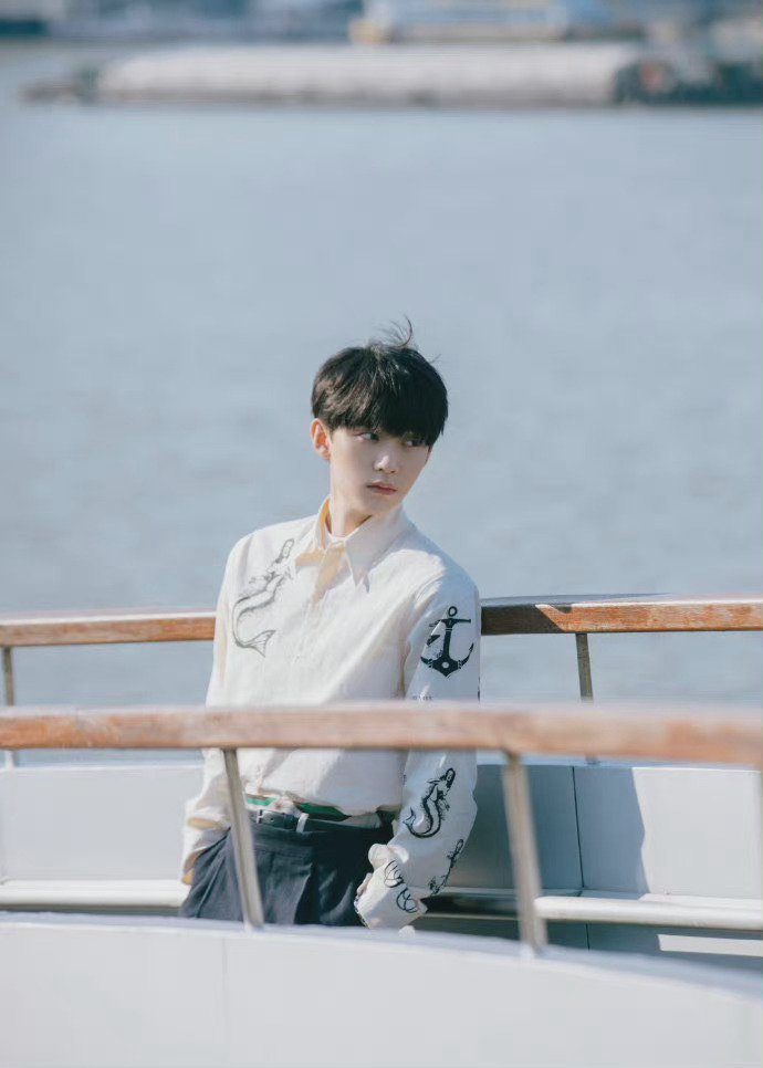 组图：电视剧《白日梦我》开通官博关注周翊然庄达菲第3张图片