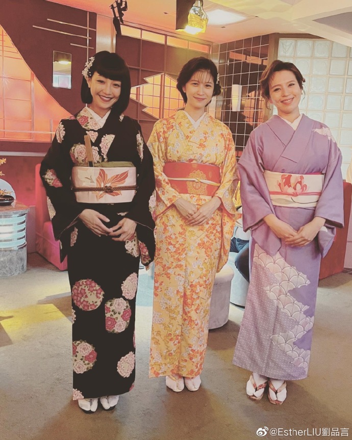 组图：祝我们幸福！刘品言晒片场花絮照告别《华灯初上》Hana