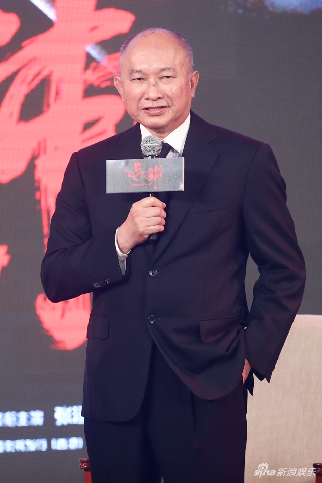 新浪娱乐讯 日前,吴宇森导演的新片《追捕》在京举办发布会,宣布定档