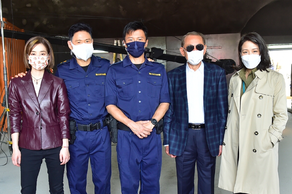 组图：电影《海关战线》开机！张学友谢霆锋海关调查员造型曝光