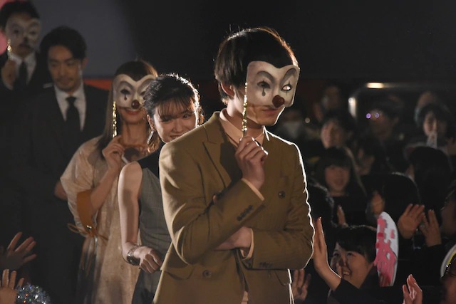 永野芽郁20岁首部电影试映致辞回忆片场生日惊喜