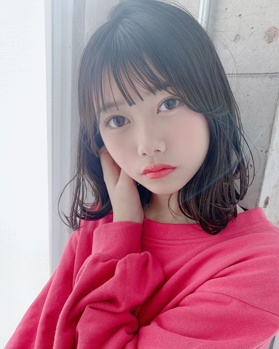 组图:akb48成员千叶惠里晒新照 糖果系少女甜蜜亲人