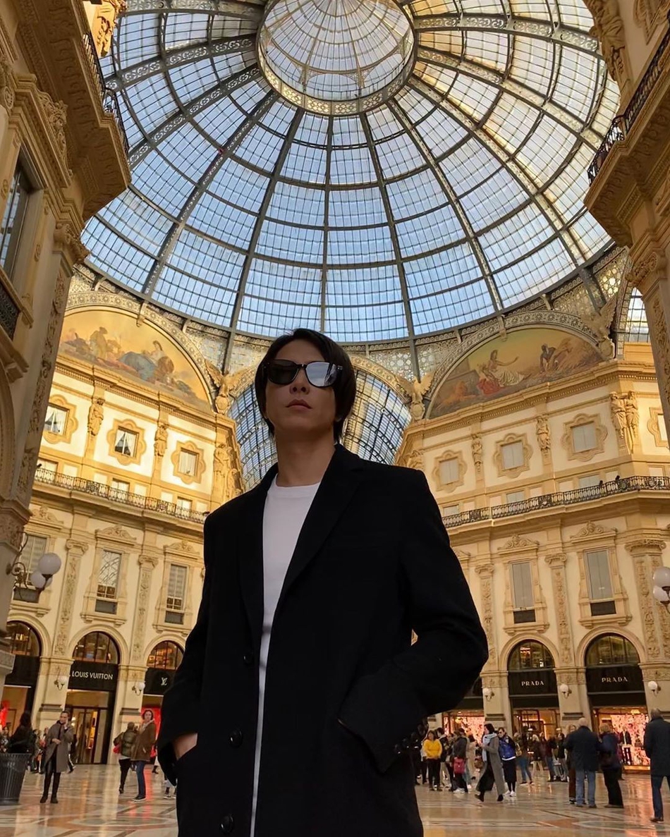 组图:山下智久ins晒巴黎街头照 戴黑色棒球帽时尚有范