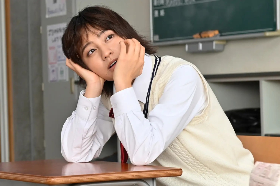 组图:《女高日常》真人版剧照公开 冈田结实颜艺再上线