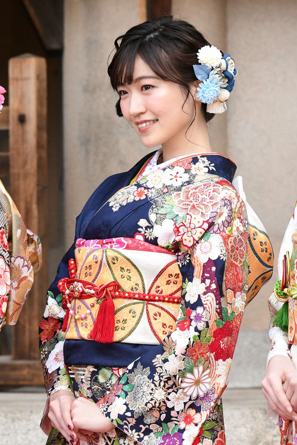 组图:avex事务所举行新春摄影会 多位旗下女星和服登场