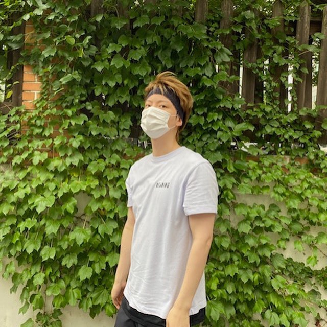 組圖：安宰賢離婚清空社交網站後首更新 戴口罩一頭金髮略顯頹廢