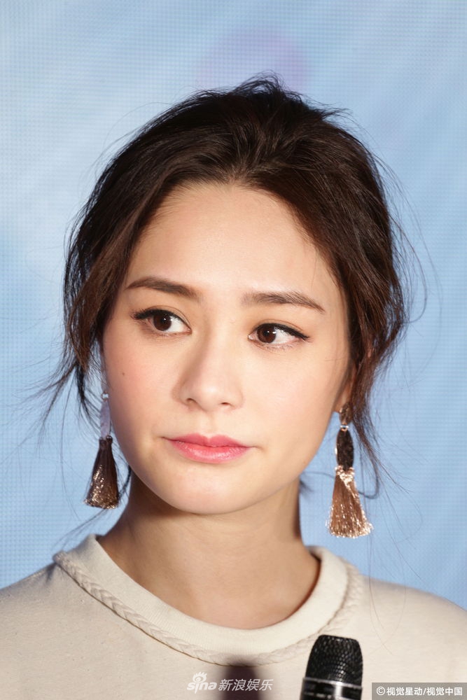 组图:阿娇预告今年将在香港完婚 自曝拒收未婚夫礼金