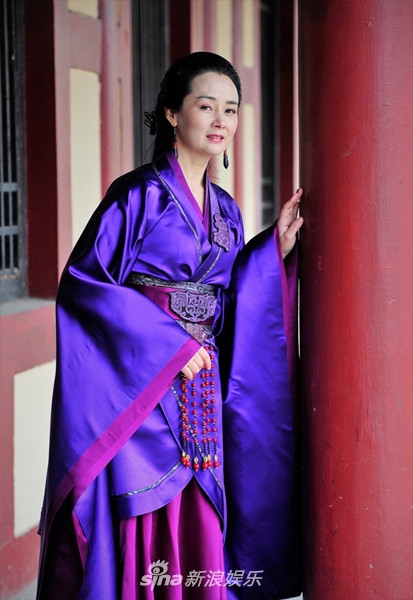 组图:《秦时丽人明月心》热播 陈依莎拍舞戏转晕呕吐