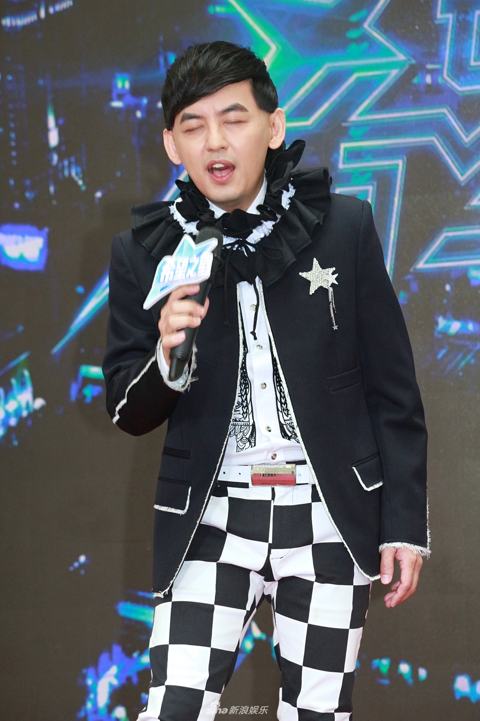 徐乃麟喷脏飙骂唐从圣 黄子佼圆场更引以为戒