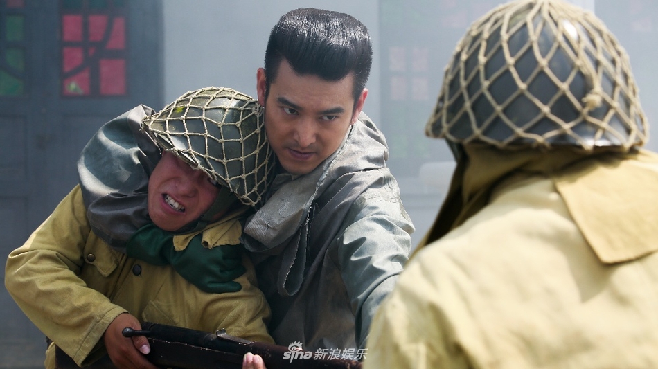 组图:《飞哥战队》袁文康有胆有谋 强强争锋热血沸腾