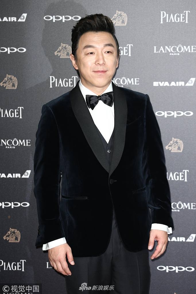 黄渤耍宝亮相金马奖 时隔8年能否再次登顶影帝?