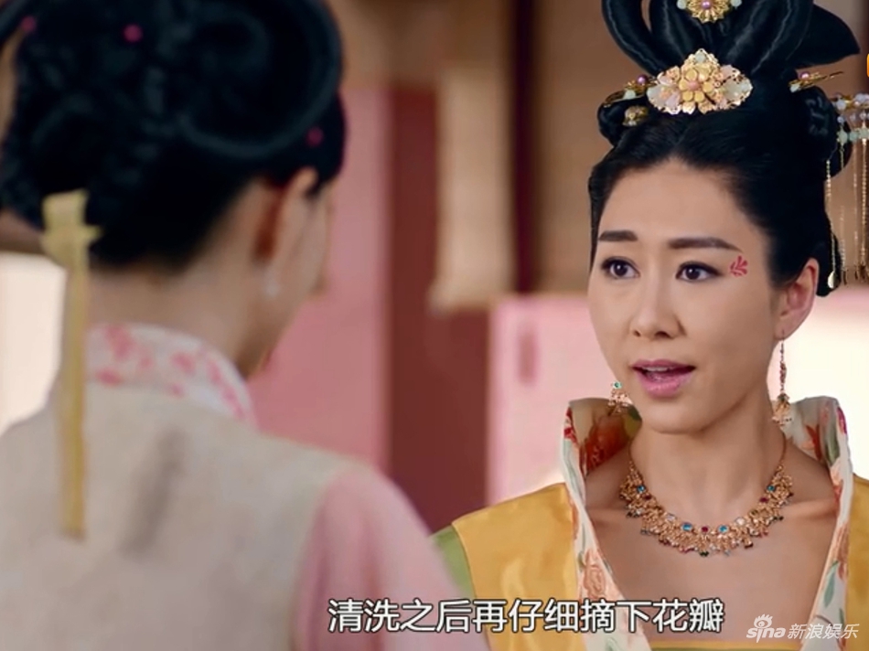 组图:化妆师的锅?《宫心计2》太子妃胡定欣高低眉抢镜