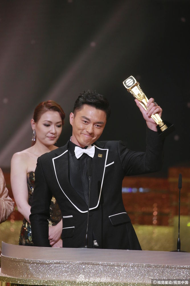 组图:tvb台庆颁奖礼 王浩信唐诗咏封视帝后马国明再陪跑