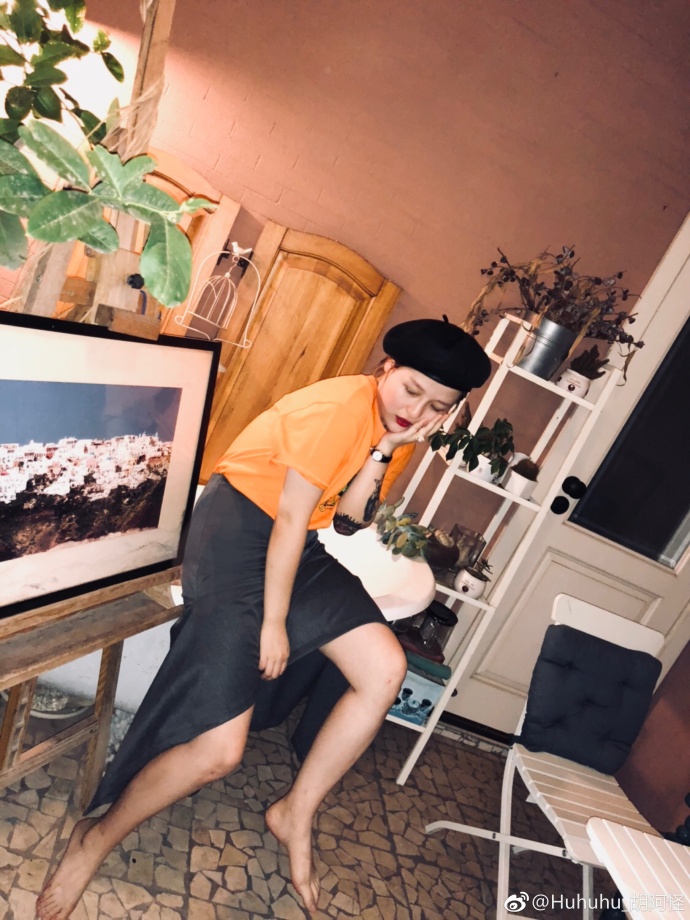 组图:布瑞吉bridge宣布结婚 娇妻长相甜美长腿细腰不输明星