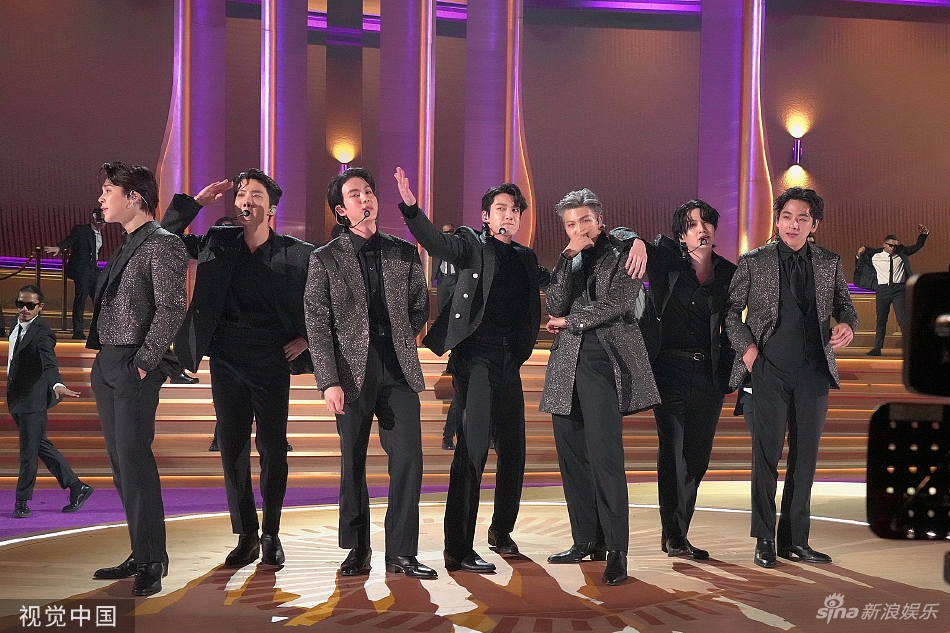 組圖：防彈少年團亮相格萊美頒獎禮 帶來單獨舞臺表演