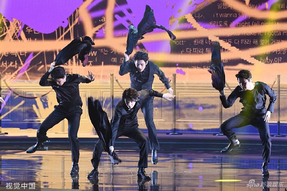 組圖：防彈少年團亮相格萊美頒獎禮 帶來單獨舞臺表演