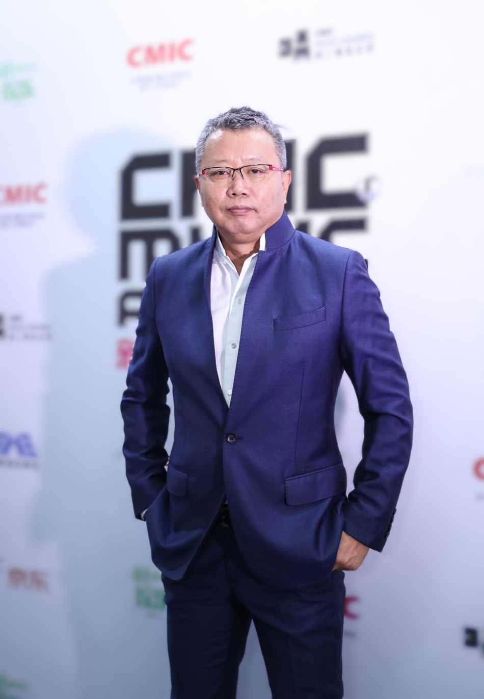 组图:2019cma音乐颁奖典礼举行 宋柯刺猬乐队等出席助力