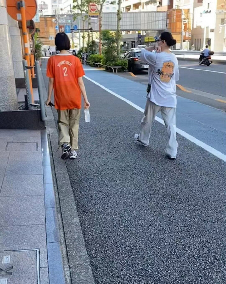 組圖：日媒都沒拍到的緋聞情侶！網友偶遇小松菜奈菅田將暉閒逛