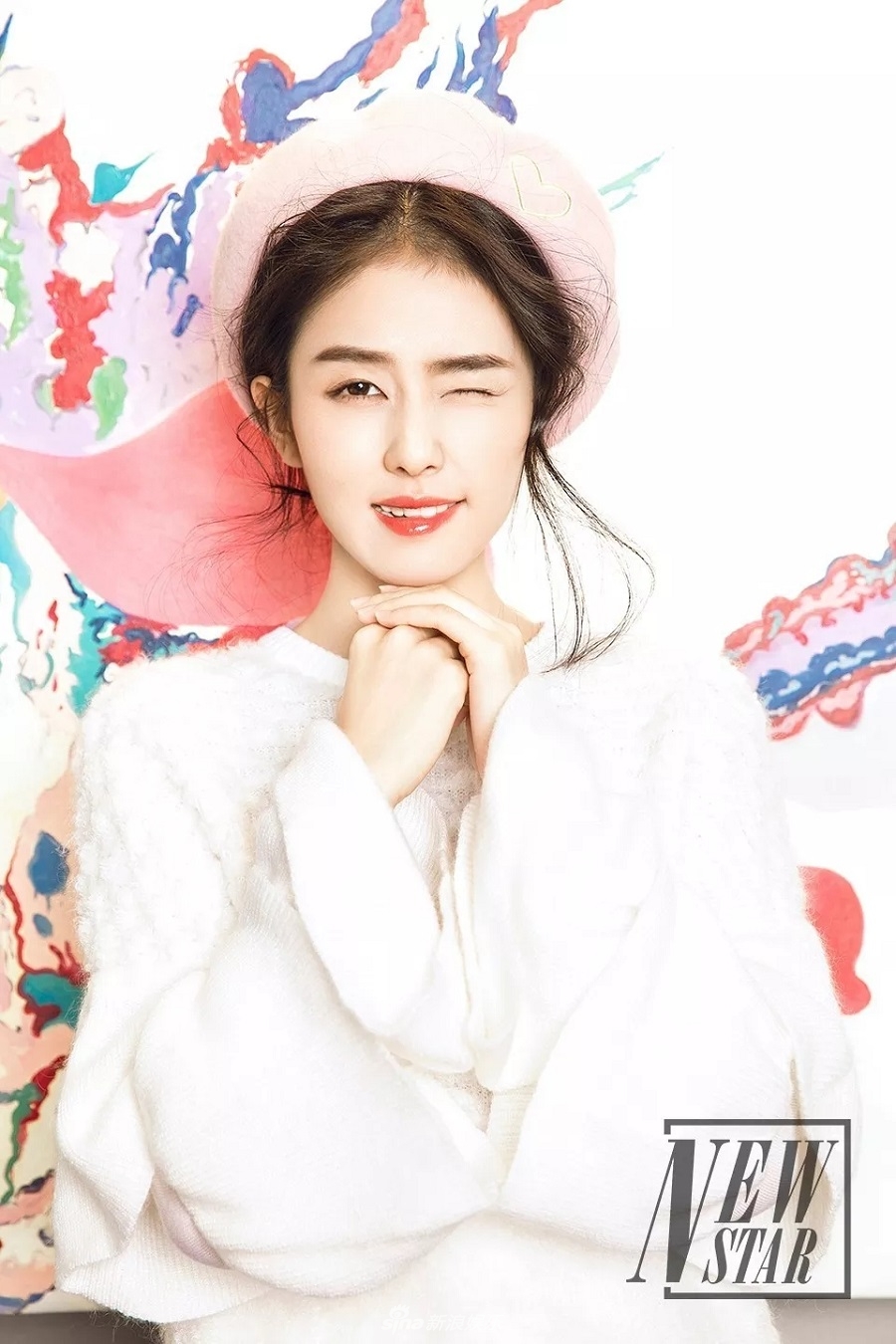 组图:白鹿全新时尚写真曝光 酷帅灵动彰显多维度美感