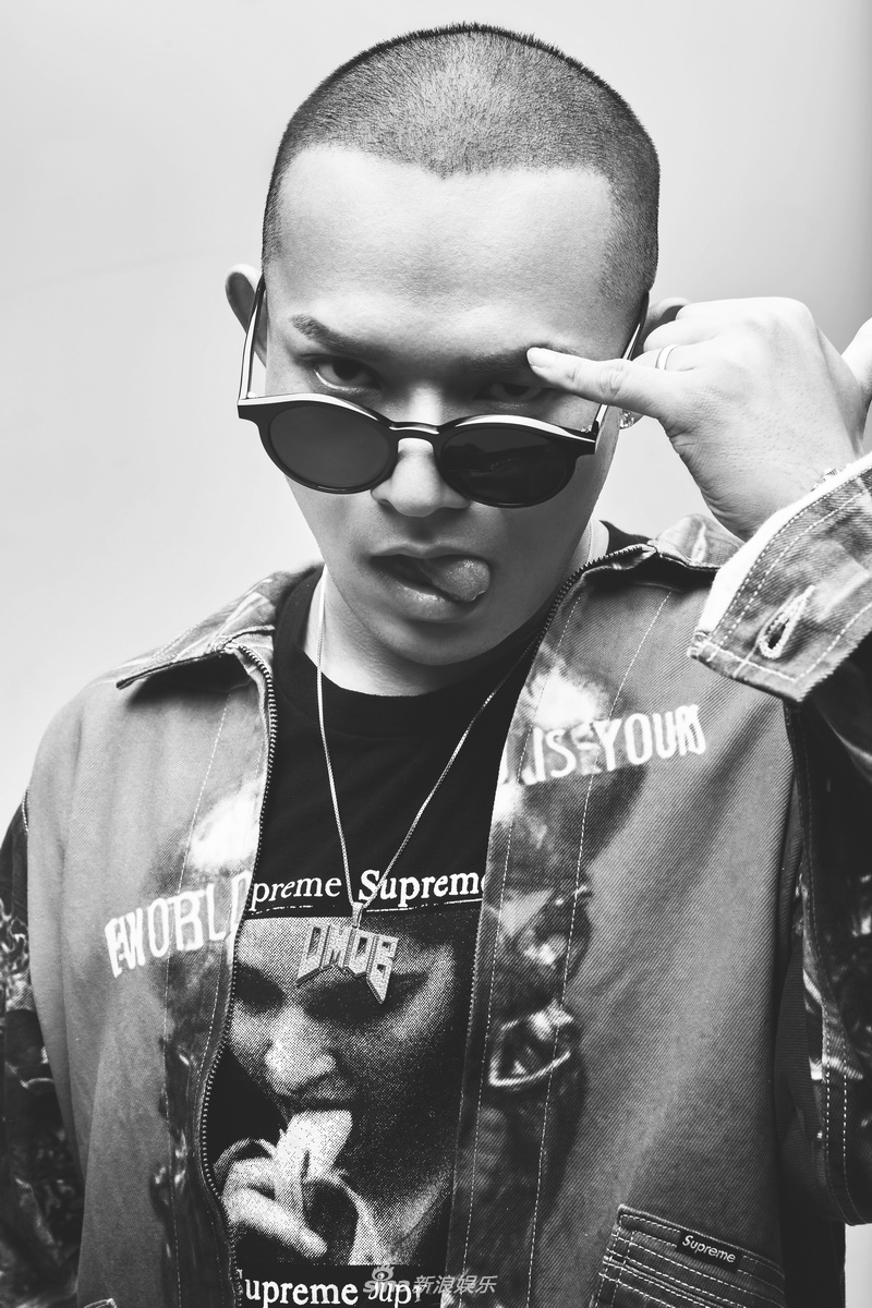 嘻哈cool man黄旭写真爆光 黑白色调酷劲十足
