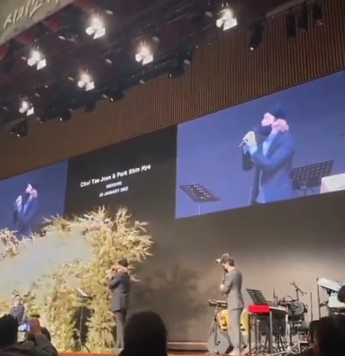 組圖：樸信惠崔泰俊婚禮現場 李洪基都暻秀Crush唱歌送祝福