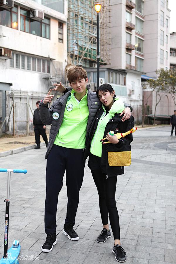 董力帮张蓝心买包