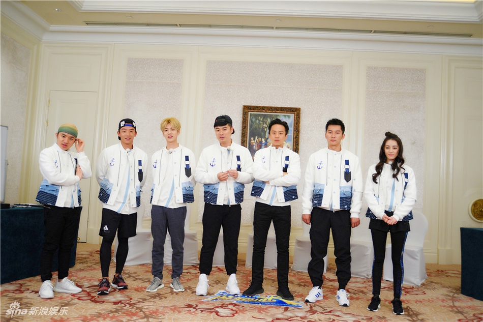 baby回归《奔跑吧》 被郑恺兴奋抱起