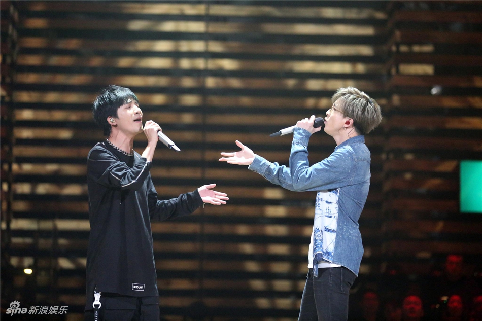 金曲捞收官薛之谦大张伟合体深情对唱