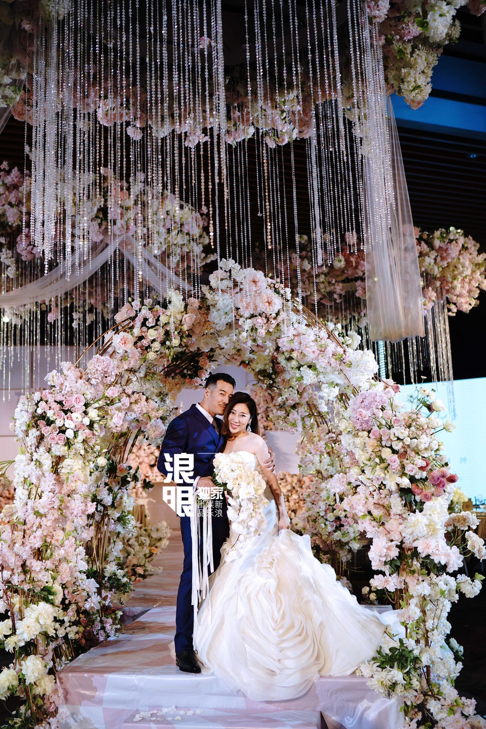 海一天结婚陈坤任其伴郎