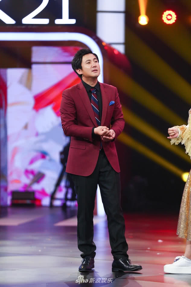 组图:《王牌3》沈腾搞怪走秀笑翻全场 身体眼神都是戏