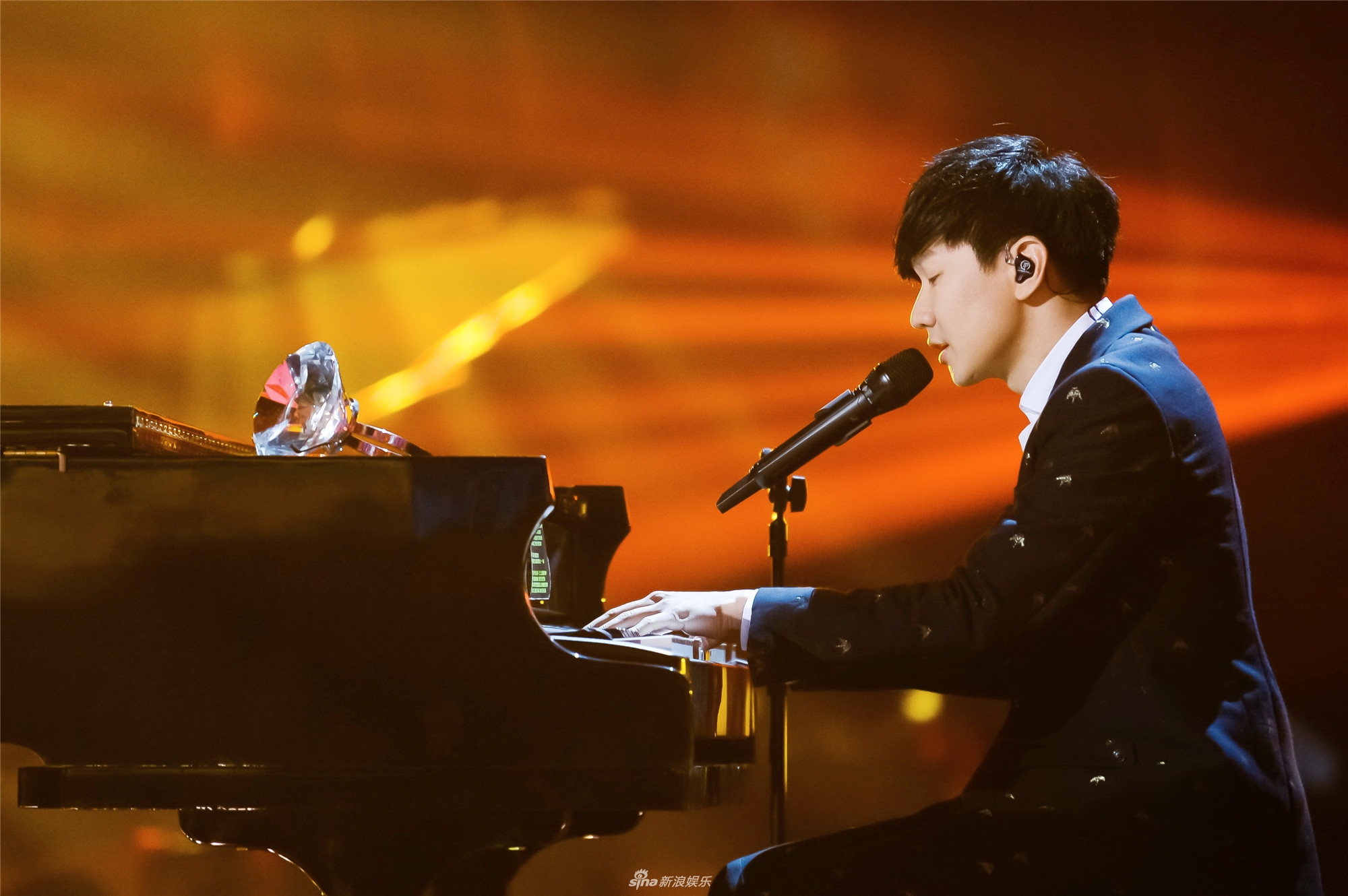 《梦想的声音2》刘宪华内地音乐综艺首秀魅力十足