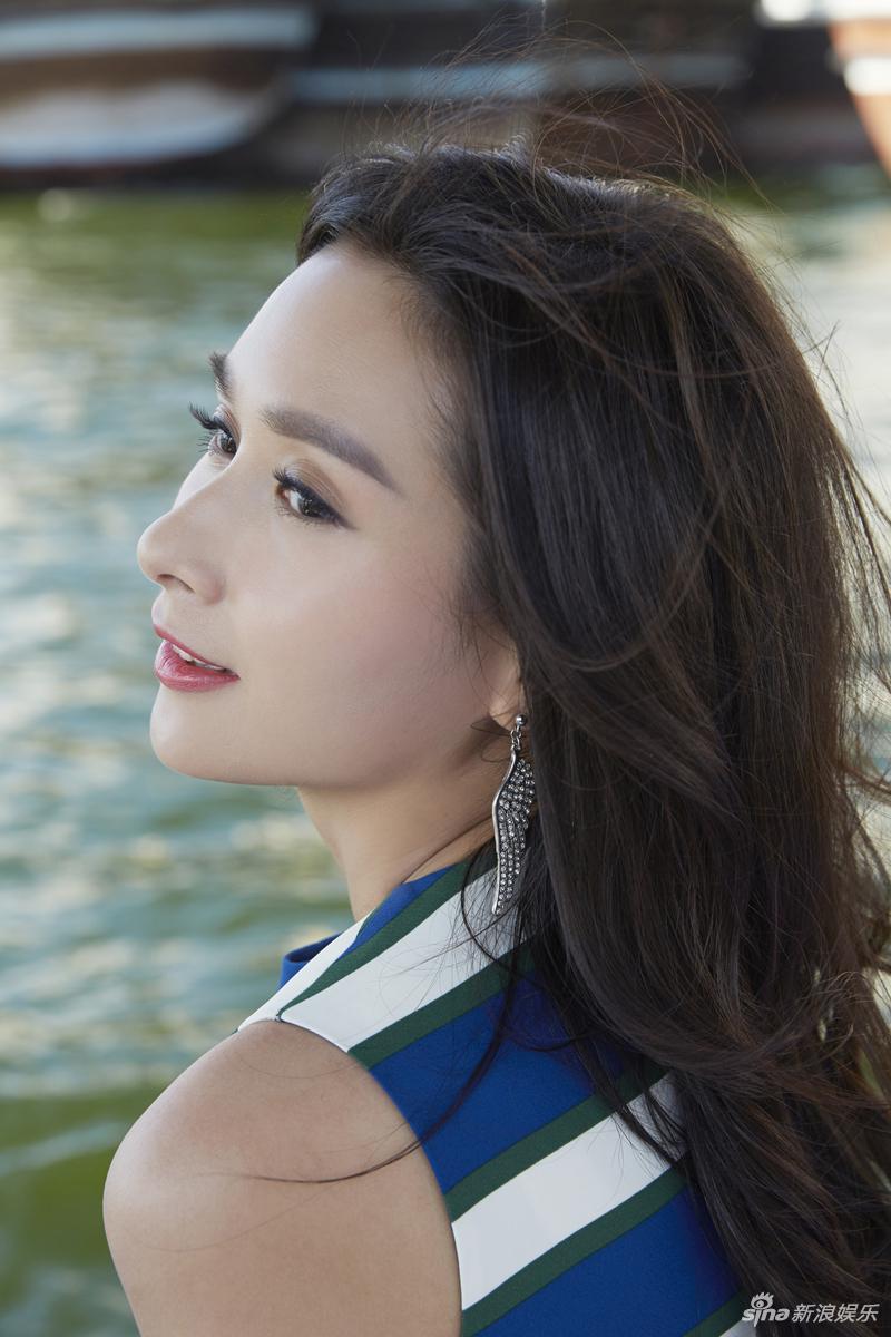 冻龄女神!43岁杨恭如肤白貌美韵味十足[5p]