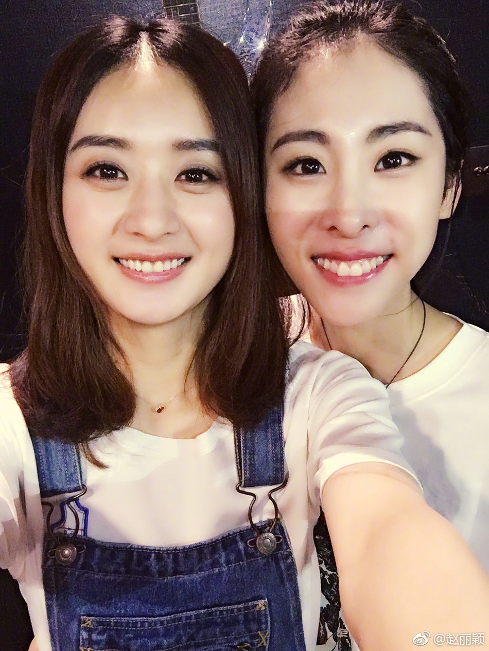 组图:谢娜剪短发晒美照 "二弟"赵丽颖火速围观