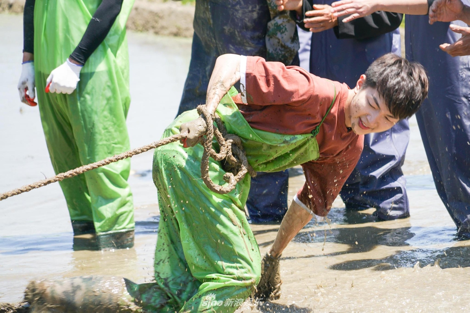 《好运》泥潭大战再上演 郑嘉颖孙越惨遭秒杀