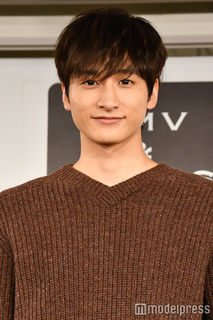 组图小关裕太发行新写真集出席发售纪念活动