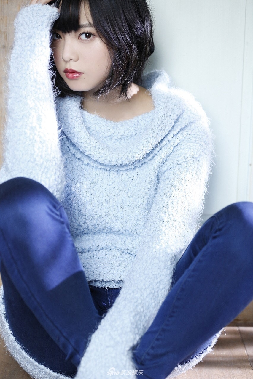 组图:平手友梨奈写真曝光 温暖毛衣凸显冬日气息_高清图集_新浪网