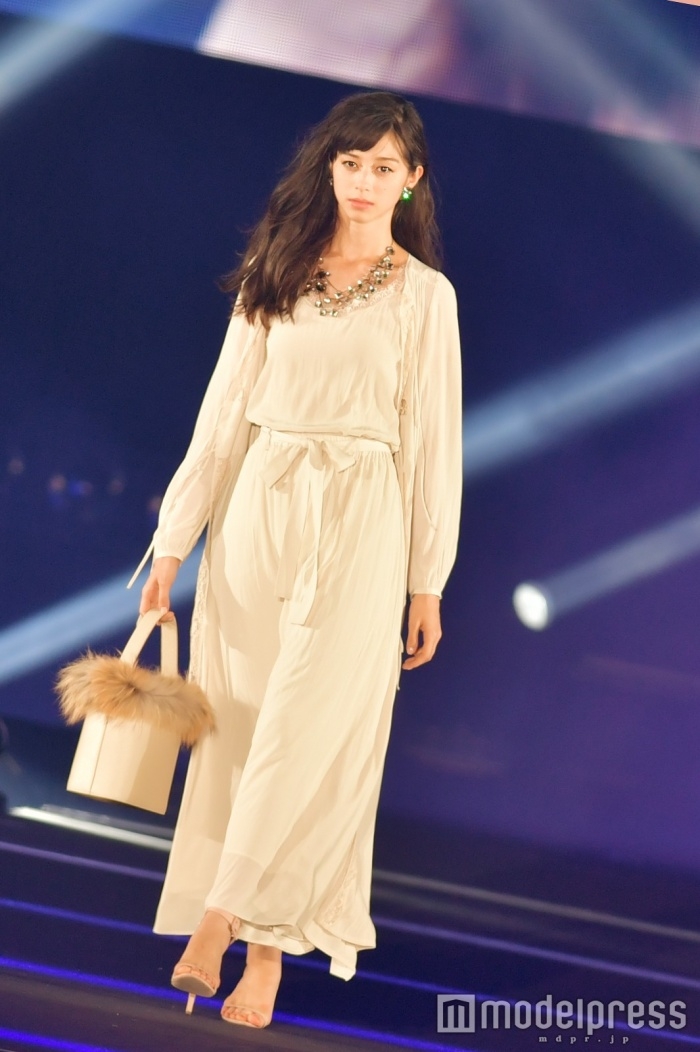 奇迹的九头身中条彩未 上节目公开保持身材的秘诀