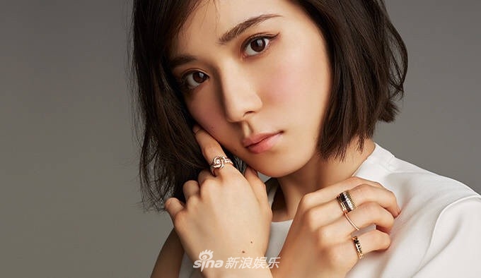 组图:女星松冈茉优拍摄广告大片 高级质感优雅大气_高清图集_新浪网