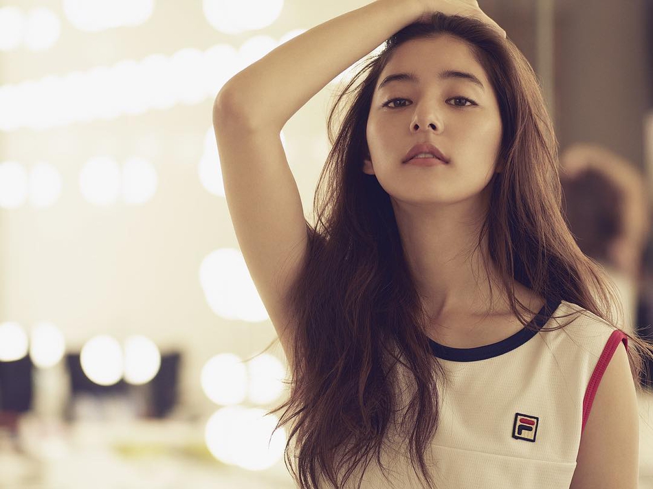 组图:新木优子新代言公开形象照 走盐系运动风路线