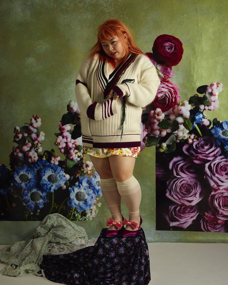 组图:渡边直美登上纽约杂志封面 充满自信霸气十足