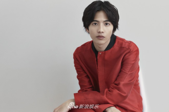 组图:演员志尊淳主演《dolmen x》 专访拍摄帅气组图