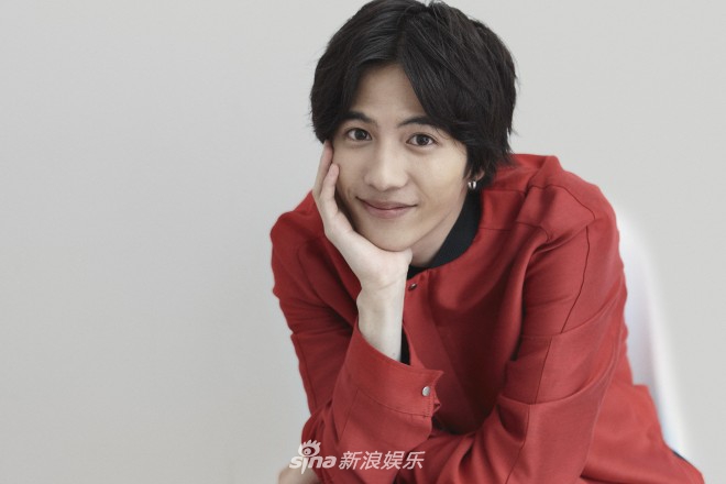 组图:演员志尊淳主演《dolmen x》 专访拍摄帅气组图