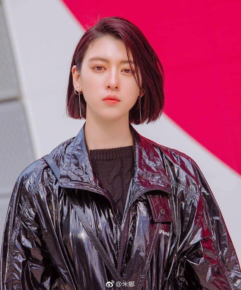 组图:三吉彩花拍摄时尚写真 五官立体风姿卓越_高清图集_新浪网