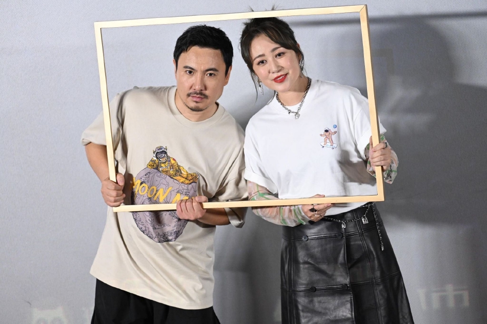 组图:《独行月球》首映礼举行 沈腾马丽同框谈十余年合作感受