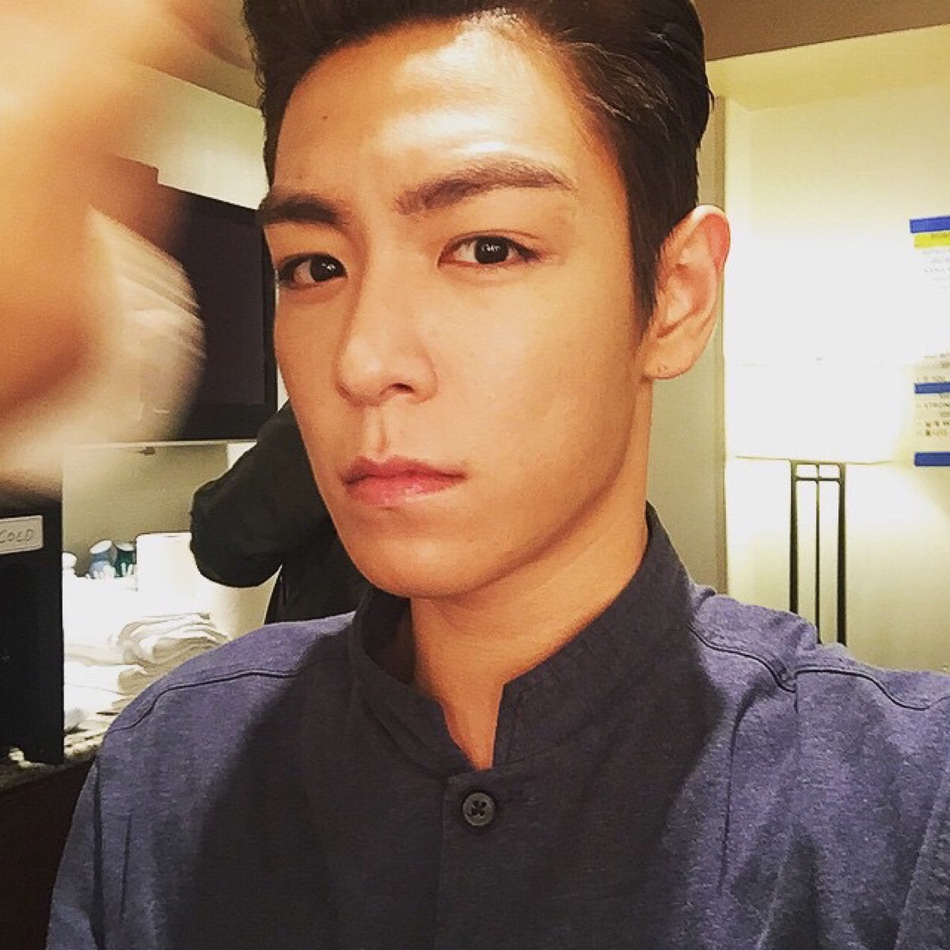 组图bigbang成员top崔胜铉为防治疫情捐献1亿韩元