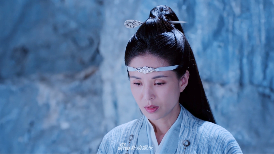 组图:岁月不败美人!《陈情令》李若彤蓝裙淡雅 气质出尘仙气足