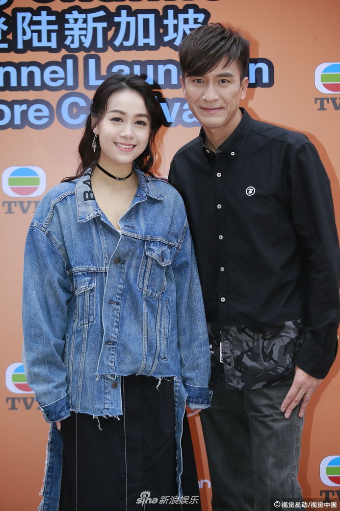 组图:黄心颖被曝劈腿许志安 和男友马国明恩爱旧照或成绝版